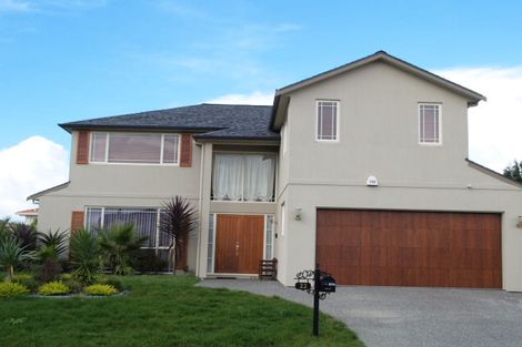 Photo of property in 22 Cherrywood Crescent, Northpark, Auckland, 2013
