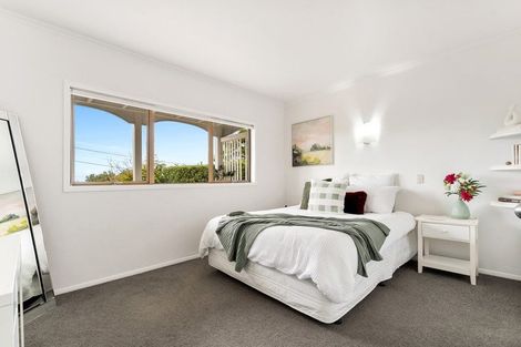 Photo of property in 19 Monyash Road, Manly, Whangaparaoa, 0930
