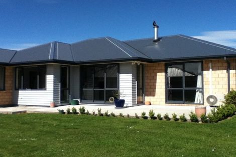 Photo of property in 13 Stonebridge Lane, Oxford, 7430