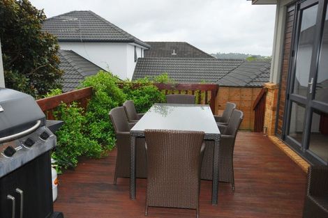 Photo of property in 22 Greenbough Lane, Greenhithe, Auckland, 0632
