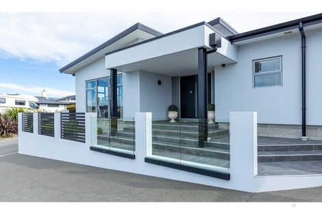 Photo of property in 28 Meadowstone Street, Gleniti, Timaru, 7910