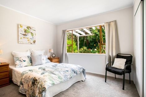 Photo of property in 14 John Downs Drive, Browns Bay, Auckland, 0630