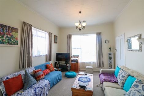 Photo of property in 53 Raymond Street, West End, Timaru, 7910