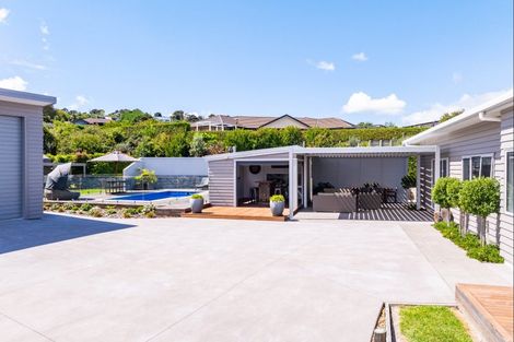 Photo of property in 10 Bayside Lane, Parua Bay, 0174