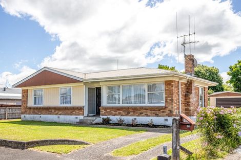 Photo of property in 73 Lewis Street, Glenview, Hamilton, 3206