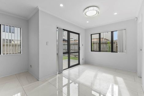 Photo of property in 7 Maxwell Avenue, Papatoetoe, Auckland, 2025