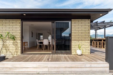 Photo of property in 10c Long Street, Raglan, 3225
