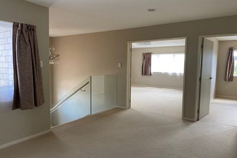 Photo of property in 5 Kerrykeel Drive, Flat Bush, Auckland, 2019