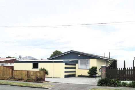 Photo of property in 24 Sandra Street, South New Brighton, Christchurch, 8062