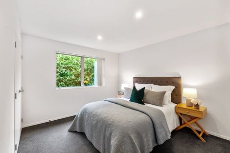 Photo of property in 2b Peachgrove Road, Te Atatu Peninsula, Auckland, 0610