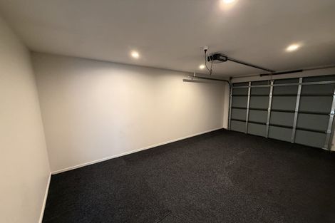 Photo of property in 21 Regiment Road, Papakura, 2110