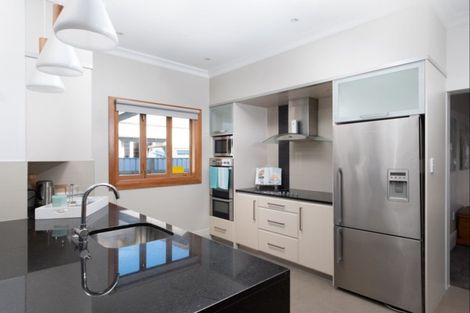 Photo of property in 82 Stout Street, Whataupoko, Gisborne, 4010