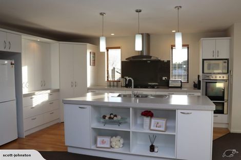 Photo of property in 10 East Ellington Drive, Mairehau, Christchurch, 8052