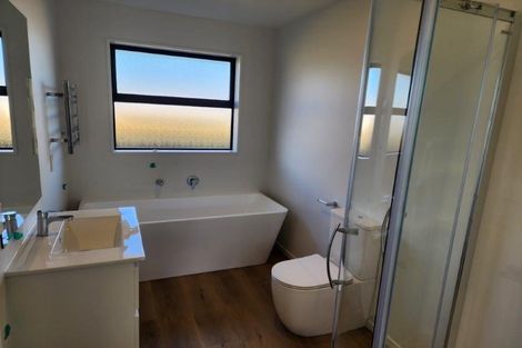 Photo of property in 6 Ned Place, Halswell, Christchurch, 8025