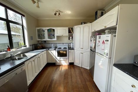 Photo of property in 85 Atawhai Road, Fitzherbert, Palmerston North, 4410