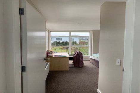 Photo of property in 26 Glide Lane, Whitby, Porirua, 5024