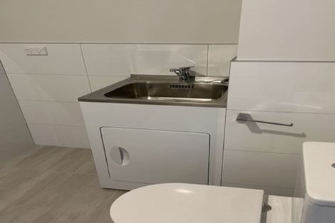 Photo of property in 6 Ceramic Lane, New Lynn, Auckland, 0600