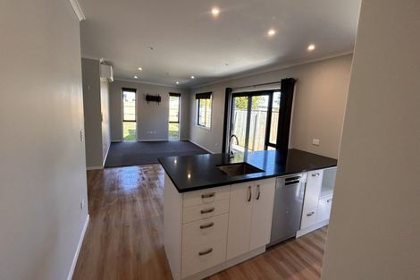 Photo of property in 20 Hokio Beach Road, Levin, 5510