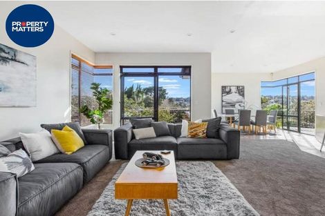 Photo of property in 57a Glencoe Road, Browns Bay, Auckland, 0630