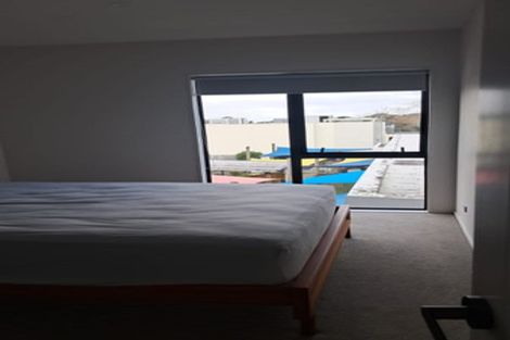 Photo of property in 20 Mina Way, Browns Bay, Auckland, 0630