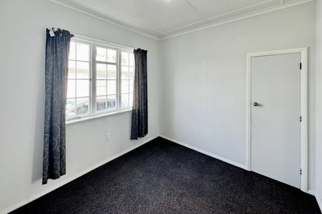 Photo of property in 1006 Tremaine Avenue, Roslyn, Palmerston North, 4414