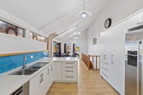 Photo of property in 132 Dinsdale Road, Dinsdale, Hamilton, 3204