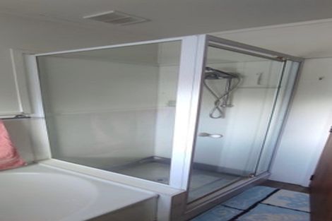 Photo of property in 13 Mccall Place, Opaheke, Papakura, 2113