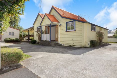 Photo of property in 5 Mangaroa Hill Road, Clouston Park, Upper Hutt, 5018