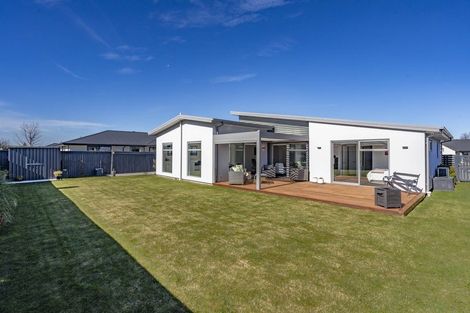 Photo of property in 8 Salisbury Avenue, Rangiora, 7400