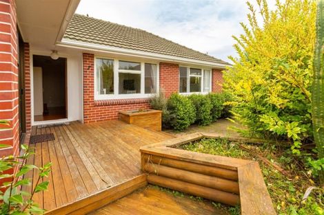 Photo of property in 2/39a Yardley Street, Avonhead, Christchurch, 8042