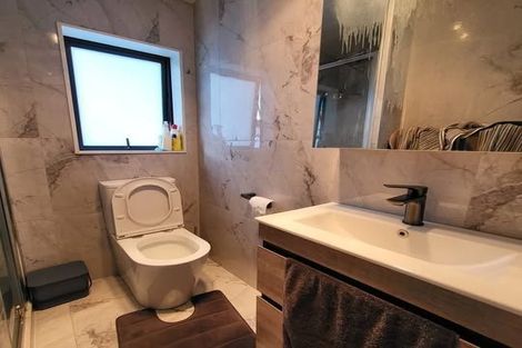 Photo of property in 2/71 Huia Road, Papatoetoe, Auckland, 2025