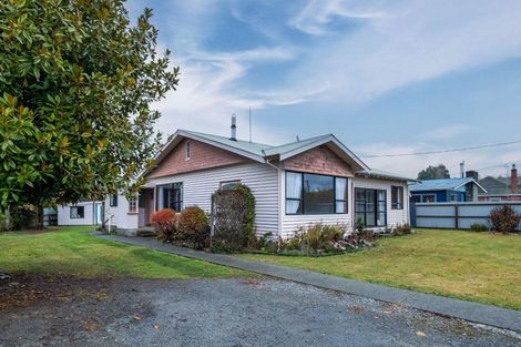 Photo of property in 8 Connolly Street, Geraldine, 7930