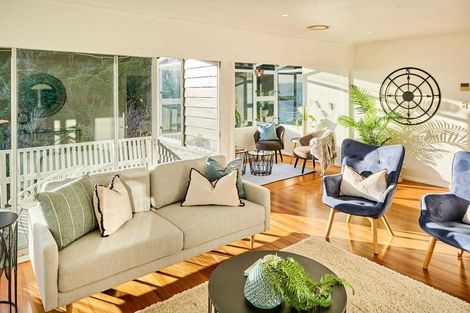 Photo of property in 57 Rona Street, Eastbourne, Lower Hutt, 5013