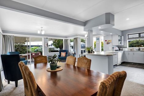 Photo of property in 28 Maire Street, Hawera, 4610