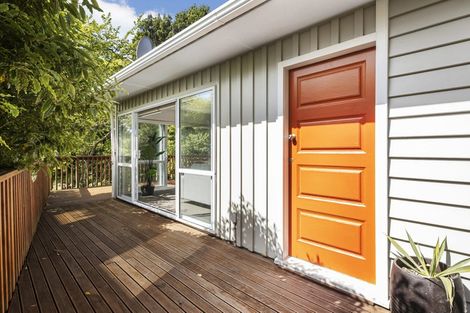 Photo of property in 35a Kinghorne Street, Strathmore Park, Wellington, 6022