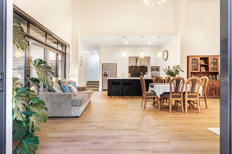 Photo of property in 89 Aberley Road, Schnapper Rock, Auckland, 0632