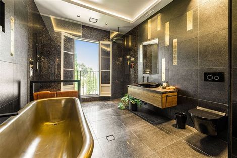 Photo of property in 909 Old North Road, Waimauku, 0882