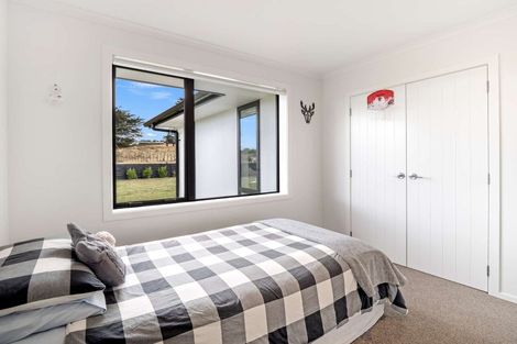 Photo of property in 44 Tirimoana Place, Otamatea, Whanganui, 4501