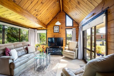 Photo of property in 3 Ngarue Place, Waitara, 4320