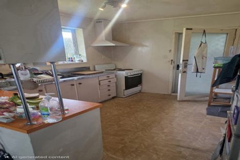 Photo of property in 1/126 Triangle Road, Massey, Auckland, 0614