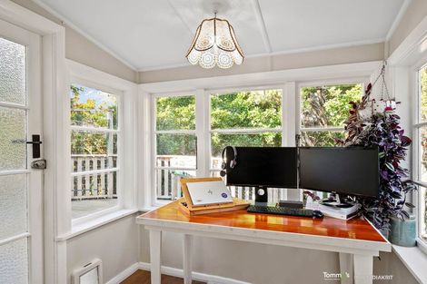 Photo of property in 50 Balfour Street, Mornington, Wellington, 6021