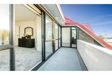 Photo of property in 2/57 Hoteo Avenue, Papatoetoe, Auckland, 2025