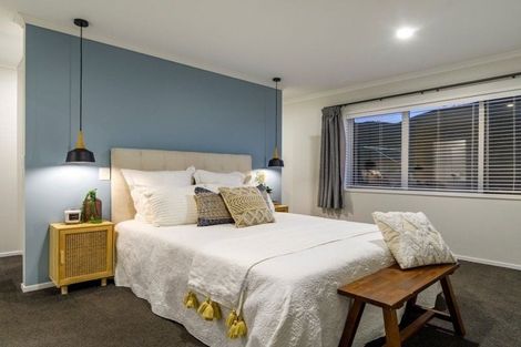 Photo of property in 48 Falcon Drive, Welcome Bay, Tauranga, 3112