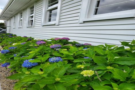 Photo of property in 57a Springs Road, Parakai, 0830