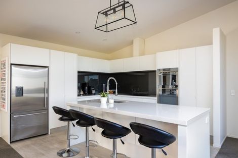 Photo of property in 576a Mangorei Road, Mangorei, New Plymouth, 4371