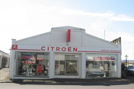 Photo of property in 4 Brown Street, Strandon, New Plymouth, 4312