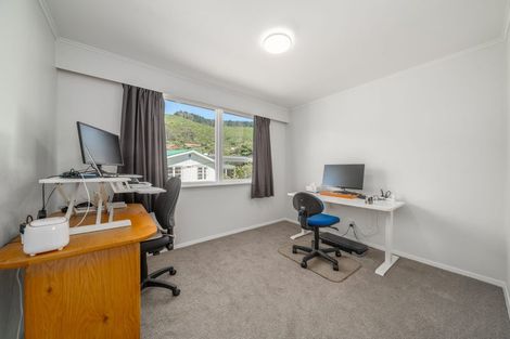 Photo of property in 82 Larsen Crescent, Tawa, Wellington, 5028