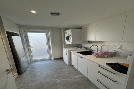 Photo of property in 43 Wai-iti Terrace, Burnside, Christchurch, 8052