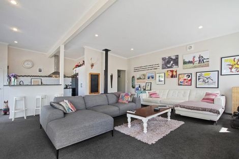Photo of property in 9 Keven Road, Clarks Beach, Pukekohe, 2679