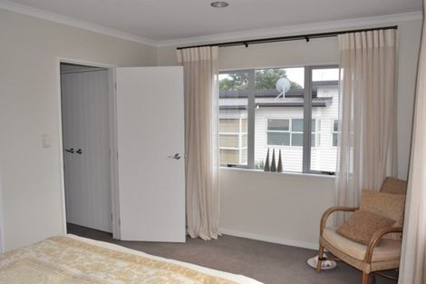 Photo of property in 8a Saltaire Street, Avondale, Auckland, 1026